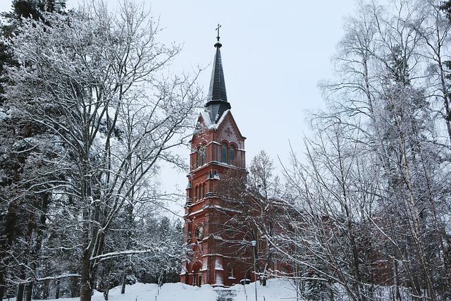 image from Temppeliaukion Kirkko